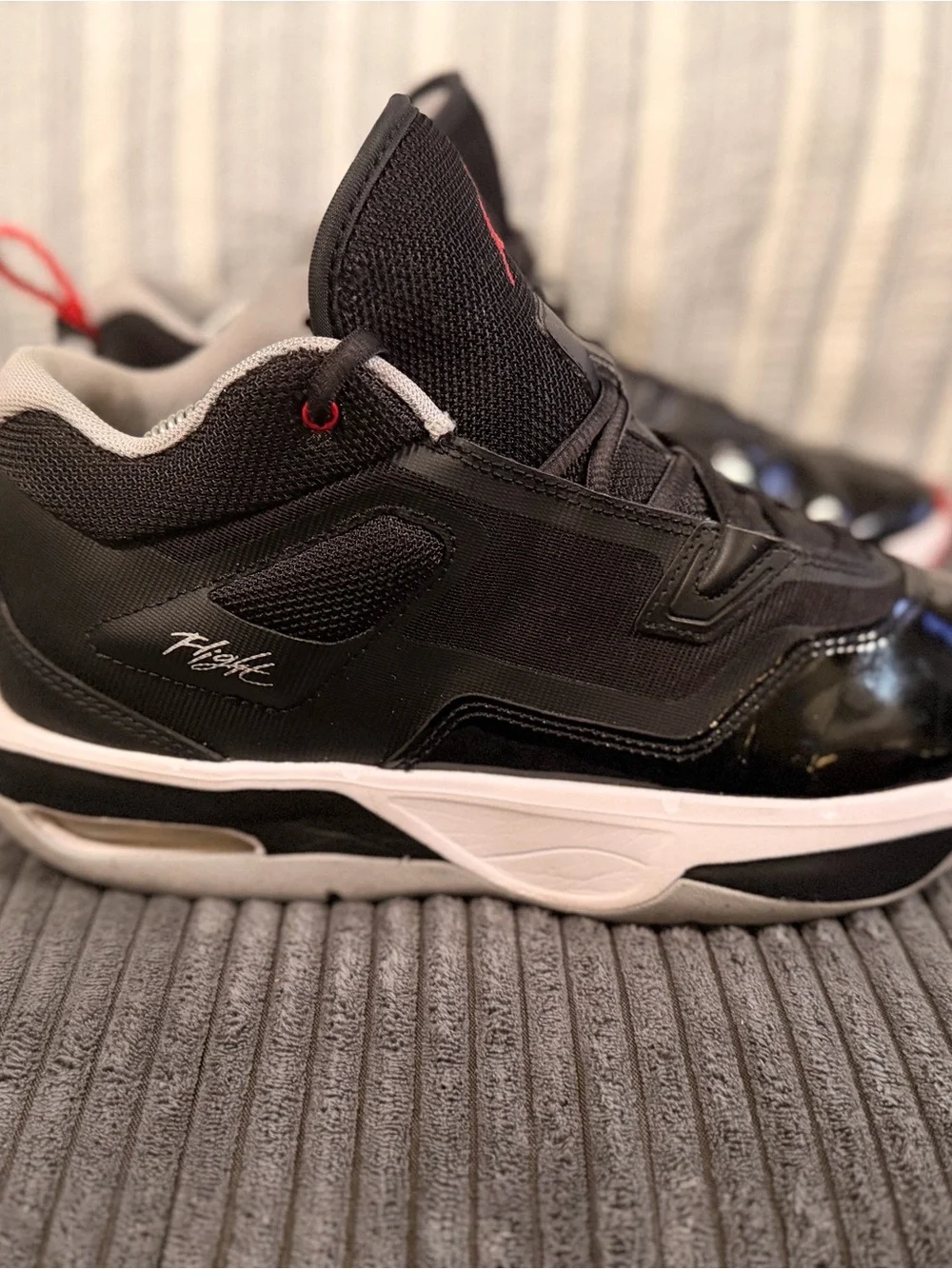 Jordan Air MVP “Bred” Black/Cement Grey/University Red Men’s size 9 (FB1396-006)